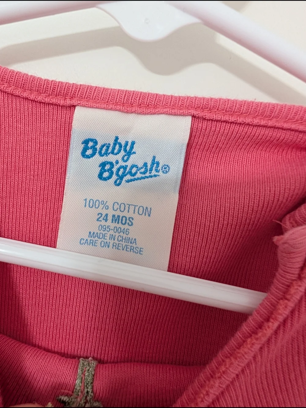 Vintage‎ Baby OshKosh B'gosh Pink Long Sleeve Bodysuit With Flower Embroidery